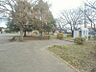 周辺：鶴ヶ丘公園2437m