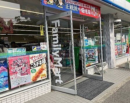 ファミリーマート瑞穂内方町店■「あなたとコンビに」ファミリーマート。24時間営業のコンビニは生活環境に欠かせません♪Tカードなどがご利用いただけます! 420m