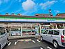 周辺：ファミリーマート中川十一番町店■「あなたとコンビに」ファミリーマート。24時間営業のコンビニは生活環境に欠かせません♪Tカードなどがご利用いただけます！ 370m