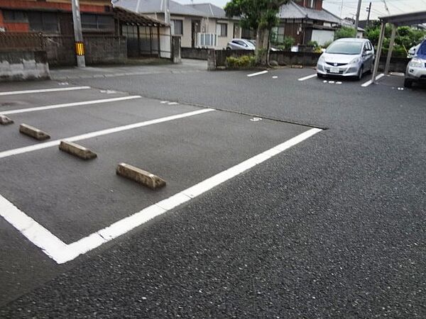 ブルウジュ 102号｜福岡県久留米市御井町(賃貸マンション2DK・1階・35.15㎡)の写真 その3