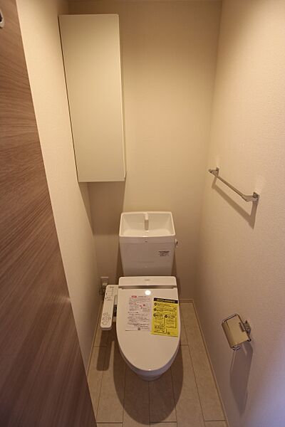 画像24:落ち着いたトイレです