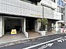 エントランス：オーナーチェンジ物件です。「飯田橋」駅まで徒歩4分の立地！是非お気軽にお問い合わせくださいませ。