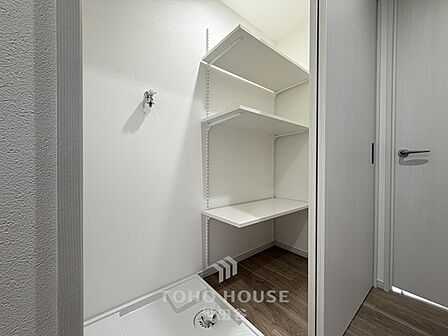 フルリノベーション物件です。買い物に便利な立地「池袋」駅まで徒歩13分。お気軽にお問い合わせくだい