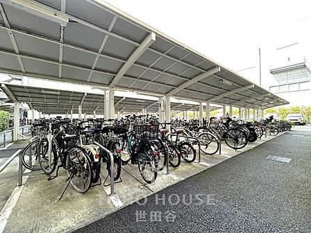 新規リノベーション(26年9月完工)8階部分・南向き。陽当り・通風良好。駅までほぼ平坦な道のり。24時間ゴミ出し可。防犯カメラあり