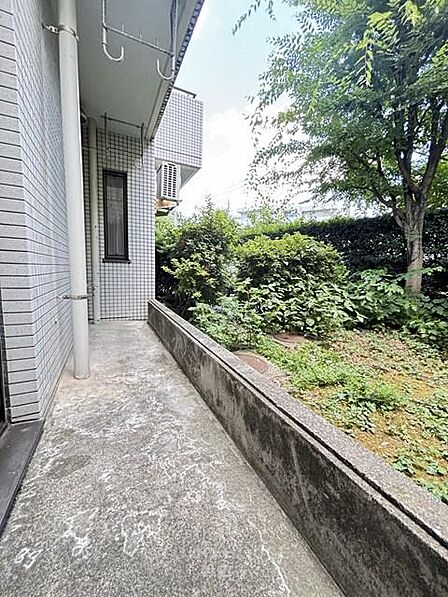 新規リノベーション(26年6月完工)駅まで徒歩3分・生活に便利な住環境。是非お気軽にお問い合わせください。