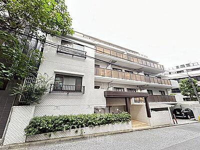外観:新規フルリノベーション物件(26年11月完工)駅まで徒歩4分。是非お気軽にお問い合わせください。 外観:新規フルリノベーション物件(26年11月完工)駅まで徒歩4分。是非お気軽にお問い合わせください。