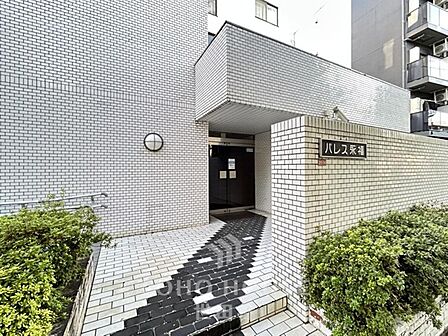 新規リノベーション物件です(26年12月完工)南向き・陽当り、眺望良好。是非お気軽にお問い合わせください。