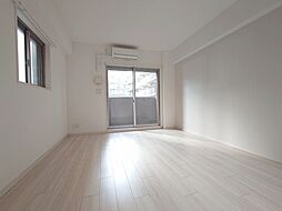 リッツ新大阪 1011 11階1Kのリビング/ダイニング