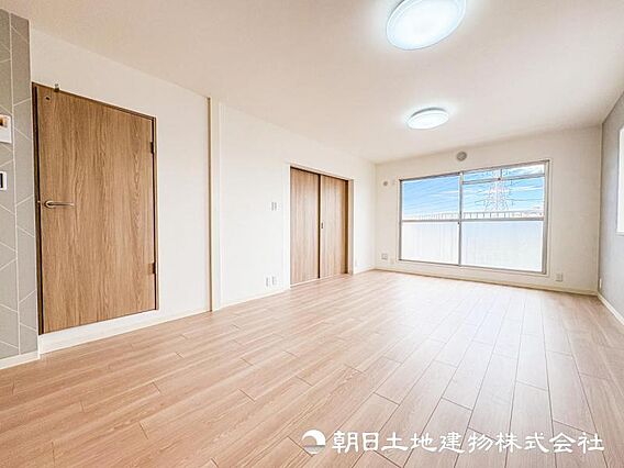 【リビング】背...