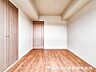 室内：【洋室】静かに過ごしたい時には丁度いい広さ空間のお部屋です