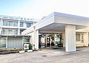 篠崎病院（約500m）