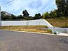外観：ゆとりのあるお土地は、お庭やカースペースを広くとることができるため暮らしが充実しますね。（2026年7月撮影）
