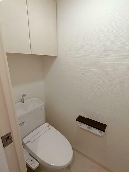 トイレを拡大表示