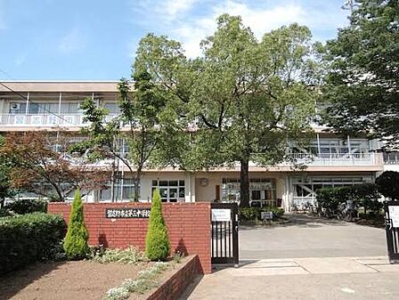 習志野市立第三中学校(約1600m)