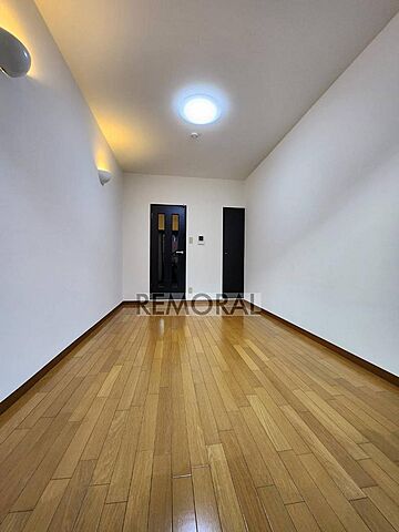 室内 クレッセント大森 2階/-