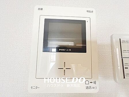 ■モニター付きインターホンは来客が誰かを確認してから応答できるので、一人あ暮らしや高齢者・小さな子どもがいるご家庭でも安心です!