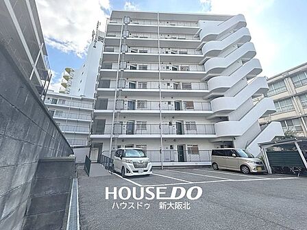 ■総戸数90戸超えの大きなマンションです!■小学校、中学校が近くファミリー層に人気です!