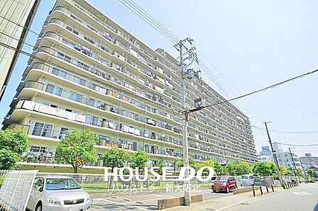 ■総戸数169戸の大規模マンション!■オートロック付きでセキュリティ面でも安心です◎■物件の詳細や、内覧をご希望の方はお気軽に当社までお問合せください♪