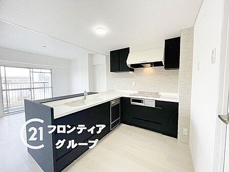 L字キッチンで効率良く料理が出来ます