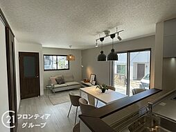 リビング/ダイニングの画像