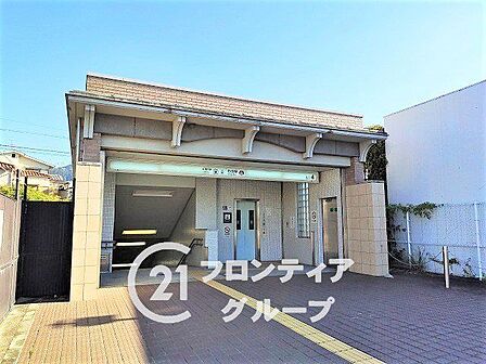石田駅(京都地下鉄 東西線) 徒歩7分。 560m