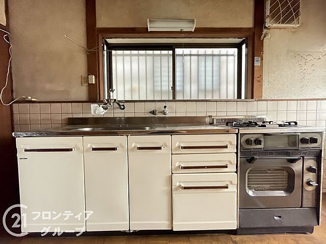 キッチン 京都市山科区西野山射庭ノ上町