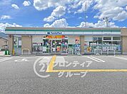 徒歩18分。ファミリーマート大津唐崎一丁目店 1420m