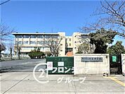 京田辺市立培良中学校 徒歩12分。 940m