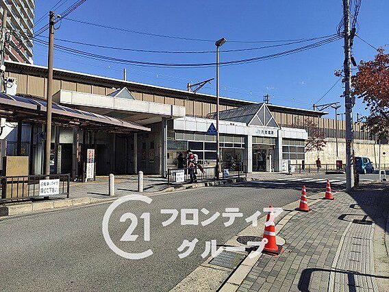 六地蔵駅(京都...