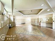マンションのロビーは、住民の皆様が集うコミュニケーションの場であり、憩いの場です。