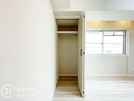 住まい選びは、価格や立地だけでなく、将来の暮らし方まで含めて考えることが大切です。今の段階で気になっていることを、まずスタッフに話してみてください
