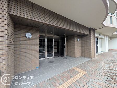 住宅購入の流れや必要な手続きについて、順を追ってご説明しています。はじめての方でも安心してご相談いただける環境を整えています