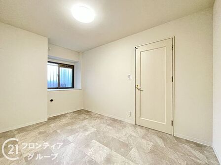 住まい選びは、価格や立地だけでなく、将来の暮らし方まで含めて考えることが大切です。今の段階で気になっていることを、まずスタッフに話してみてください