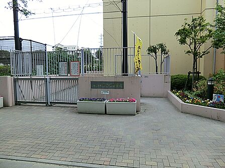 東深沢中学校