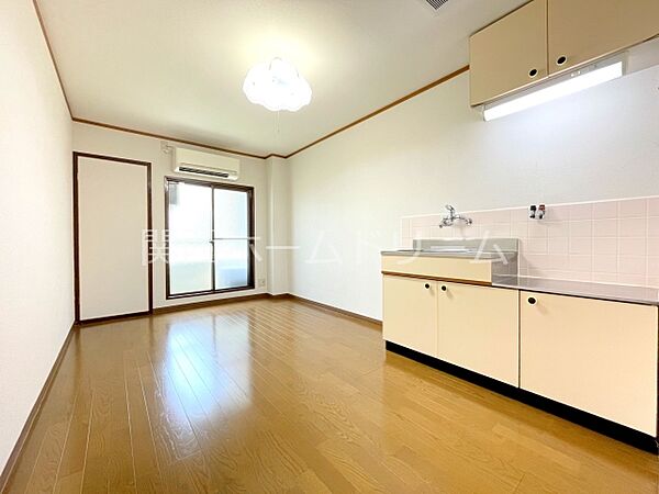 坂本マンション ｜大阪府寝屋川市春日町(賃貸マンション1R・3階・14.00㎡)の写真 その3