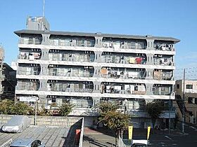 大阪府門真市新橋町12-18（賃貸マンション1R・2階・51.00㎡） その1