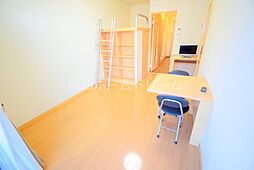 レオパレス南野口 4階1Kのリビング/ダイニング