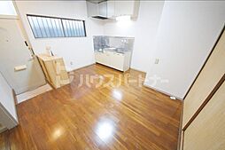 ガーデン関口 2階2DKのリビング/ダイニング