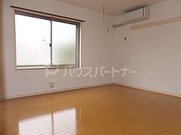 クレドールIII 1階1Kのリビング/ダイニング