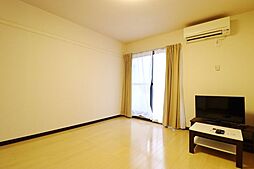 レオネクストルフェリ 203 2階1Kのリビング/ダイニング