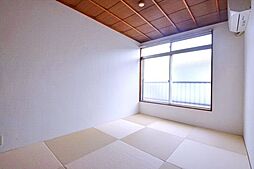 アパルト小松 203 2階1Kのリビング/ダイニング