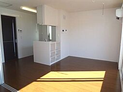 メゾンみつわ 201 2階1LDKのリビング/ダイニング