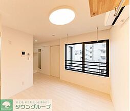 COCOCUBE練馬 302 3階ワンルームのリビング/ダイニング