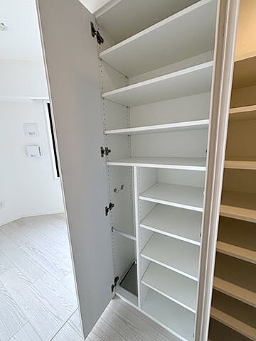 収納