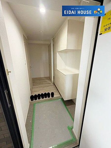 玄関を拡大表示