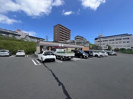 セブンイレブン仙台泉本田町店 徒歩24分。 1850m