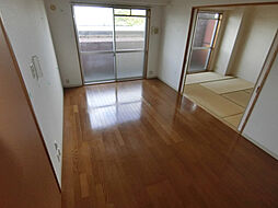 マンションフォルツーナ 305号室 3階3LDKのリビング/ダイニング