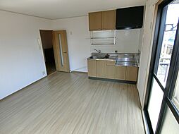 レオコート 201号室 2階2LDKのリビング/ダイニング