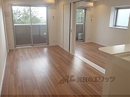 京福電気鉄道北野線 宇多野駅 徒歩15分の賃貸マンション 2階1LDKのリビング/ダイニング