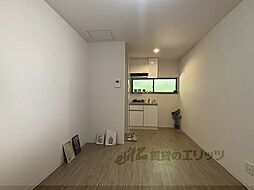 阪急京都本線 洛西口駅 徒歩15分の賃貸アパート 1階1Kのリビング/ダイニング